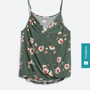 Beacon Niomie Surplice Knit Tank (NWOT)